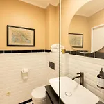 Eselboeck Valter - Historic Seaside House In Bed & Breakfast