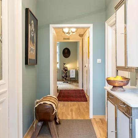 Eselboeck Valter - Historic Seaside House In 5* Lovran