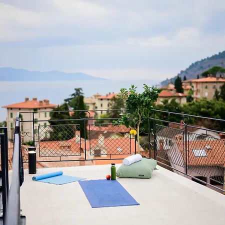 Oda ve Kahvaltı Eselboeck Valter Lovran